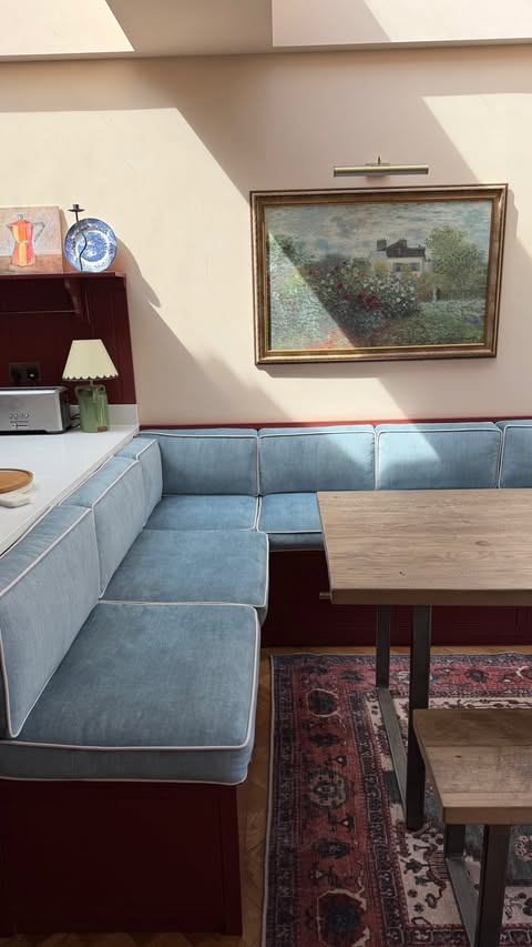 Instagram post by @lucyandlintels for Kukoon Rugs. Caption reads: [...] / ad) Having a pinch me moment when....