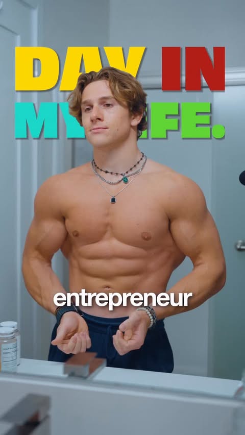 Instagram post by @dylan.kolak for Printful. Caption reads: [...] your own business, I’d highly recommend....