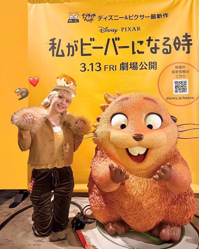 Instagram post by @sei__pan for Pixar. Caption reads: 🦫🦫🪵🪵🦎🦎❤️ ディズニー様にご招待いただき ピクサー&ディズニーの最新作....