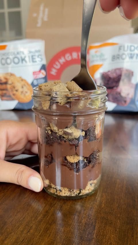 Instagram post by @nyc.food for Hungryroot. Caption reads: [...] easy dessert ideas in my new free Hungryroot....