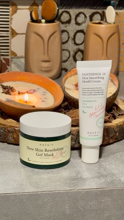 Instagram post by @glamprotocol for Axis-y. Caption reads: [...] this is the routine I trust 🤍
Featuring....