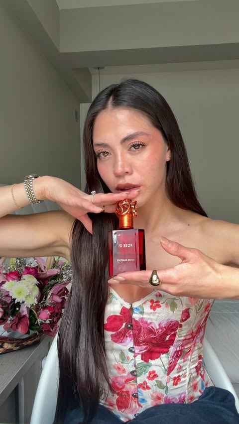 Instagram post by @mariana.garayy for Swiss Arabian. Caption reads: [...] Scent 🌹♥️ . . . #girly #valentines....