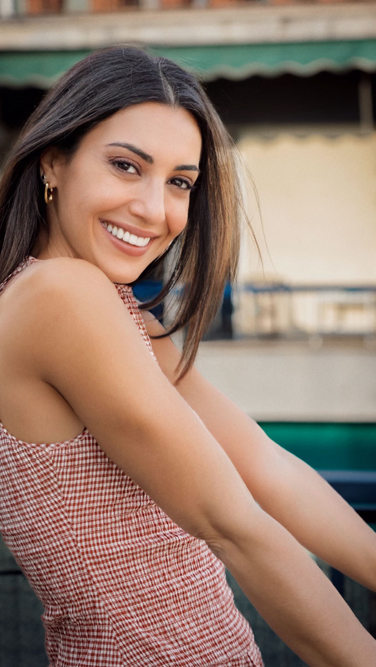 Instagram post by @eugeniasamara for NEOSTRATA. Caption reads: [ 172nd of 365•2025 ]*
_______________________
#Ad....