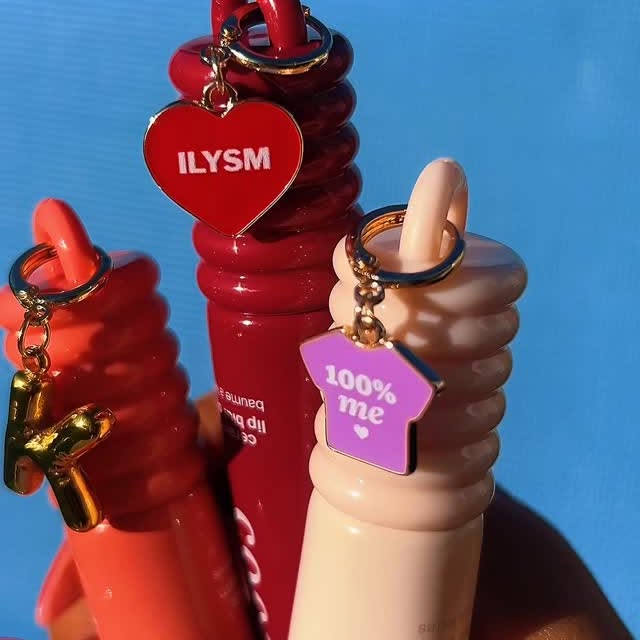 Instagram post by @__karen_blanco__ for Cocokind. Caption reads: #prgift @cocokind knows I’m a Lip Blur Balm [...].