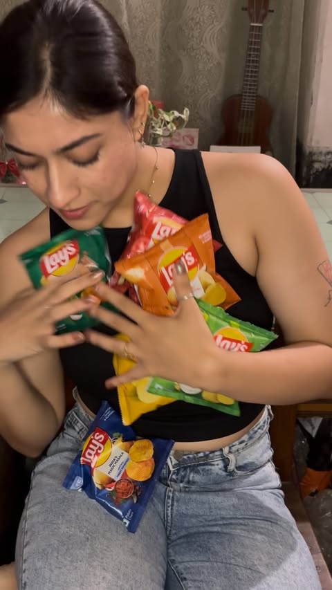 Instagram post by @misscrazybong for Lay's. Caption reads: [...] 🥔 #ad#Dosti#Friendship....