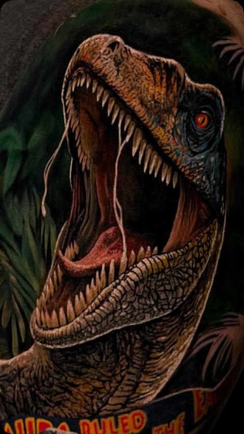 Instagram post by @mattiabraga__ for EMALLA Official. Caption reads: Da piccolo ero fissato con i velociraptor. Appena....