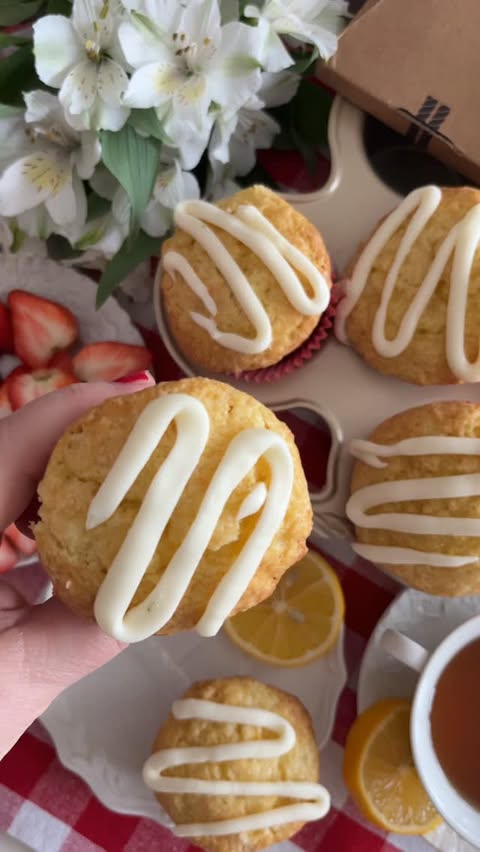 Instagram post by @aperfectfeast for Tea Runners. Caption reads: [...] great pairing, I served them with Tea....