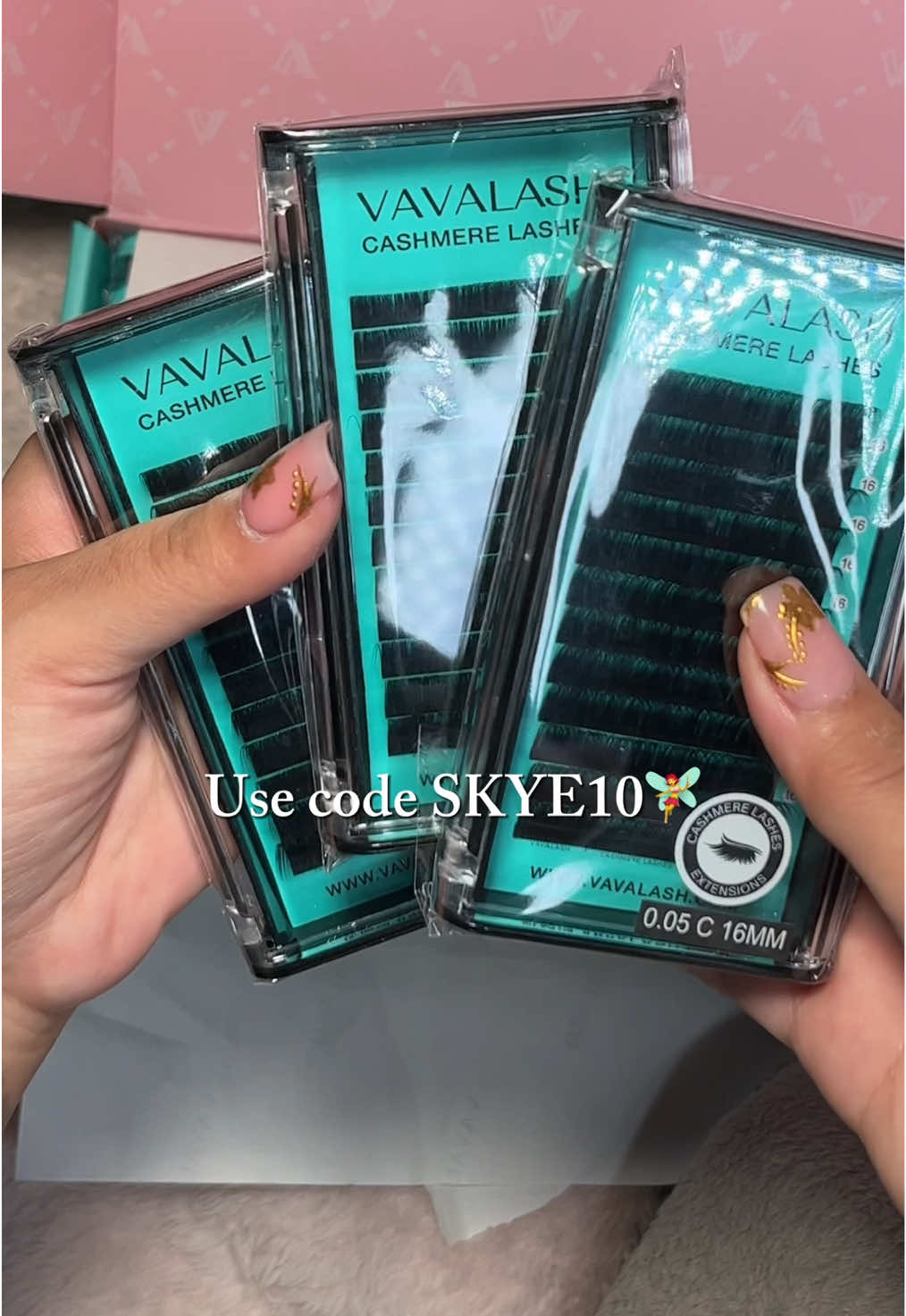 TikTok post by @skyehighlashes for VAVALASH. Caption reads: Some lash essentials from @VAVALASH 🧚‍♀️🤍....