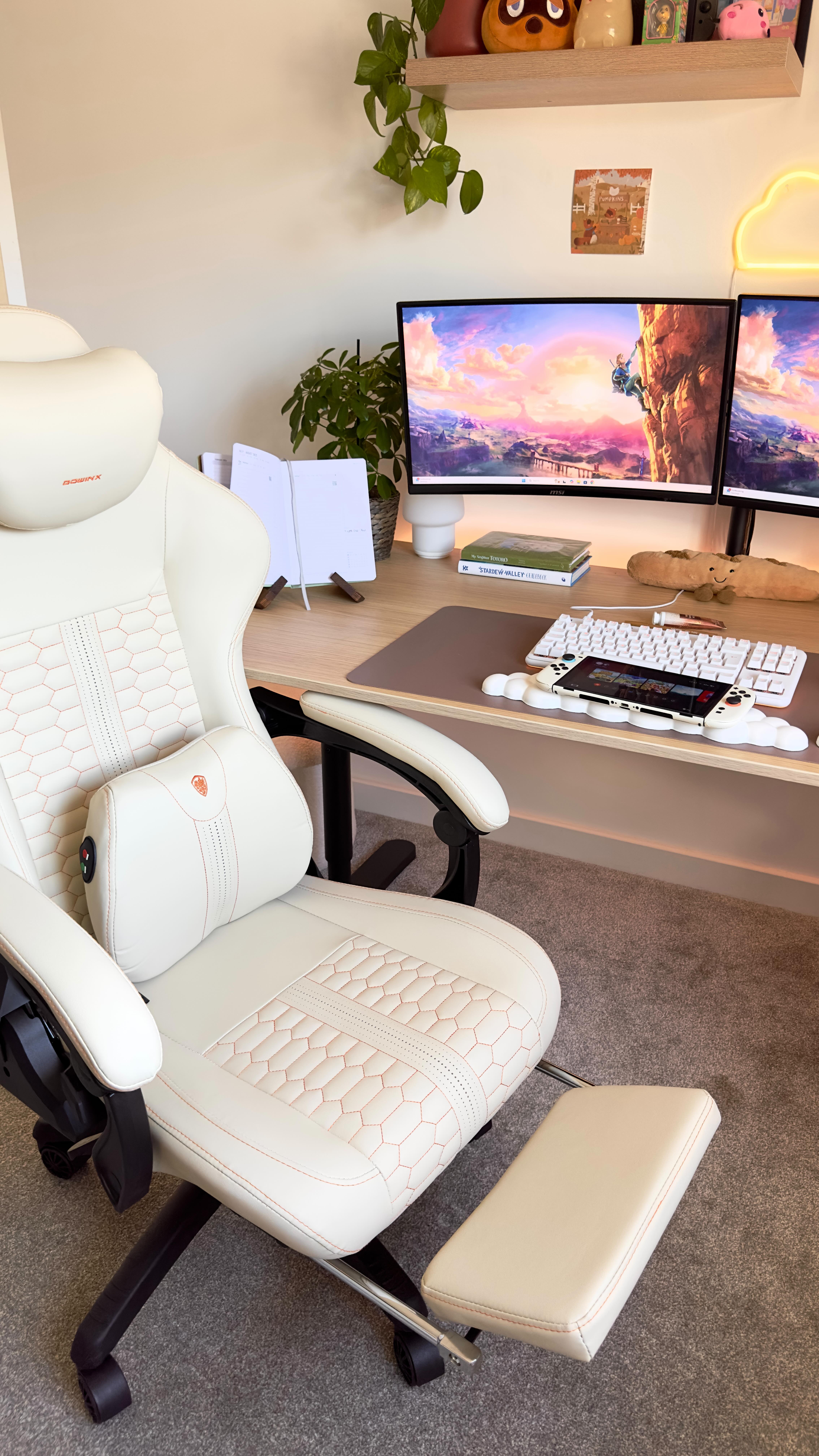 Instagram post by @nintendem_ for DOWINX. Caption reads: [...] favourite place to sit!😌☁️
 
Thank you....