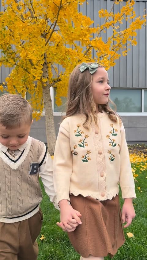 Instagram post by @boykolilyy for MiniOlie. Caption reads: Capturing the season in the sweetest layers 🍁🤎....