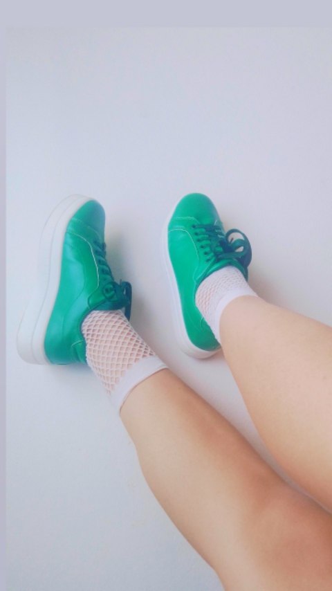 Instagram post by @piccolo_sogno14 for Voghion. Caption reads: Ispirazione per le scarpe verdi🍃🪲
💚:28092888....