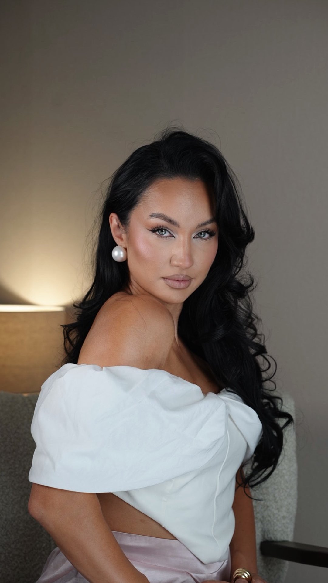 Instagram post by @drusckha for Notino Romania. Caption reads: ✨ 5 produse de baza, nelipsite din rutina mea de....