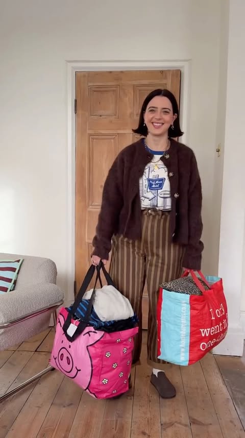 Instagram post by @mollycampbell_ for Vinted. Caption reads: [...] are off to be loved again! Follow me on....