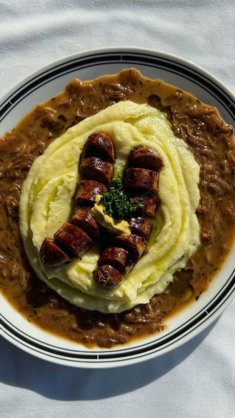 Instagram post by @food_bylucy for ShopBack Singapore. Caption reads: Boujee on a Budget BOUJEE BANGERS N MASH....