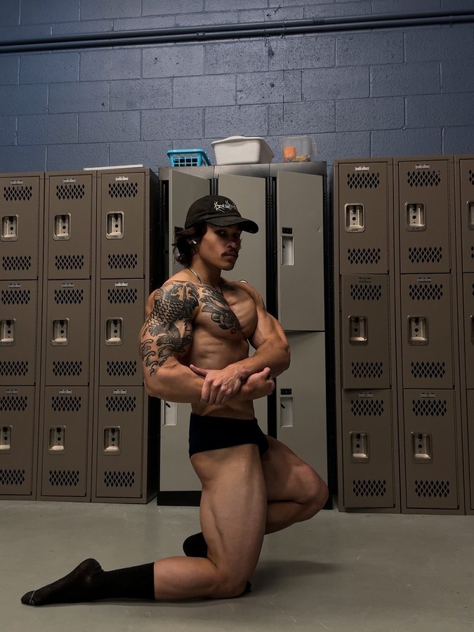 Instagram post by @a_visi_ for Axe & Sledge Demo Crew. Caption reads: happy rest day humans :)
@axeandsledge holiday....