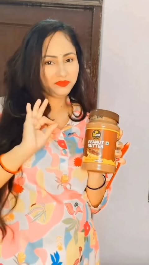 Instagram post by @priyankaawasthi10011990 for DiSano. Caption reads: DiSano chocolate peanut butter butter Tasty [...].