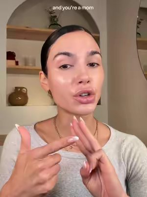 TikTok post by @np.miranda for Goodal USA. Caption reads: [...] #AmazonSale #PrimeBigDealDays @goodal USA.