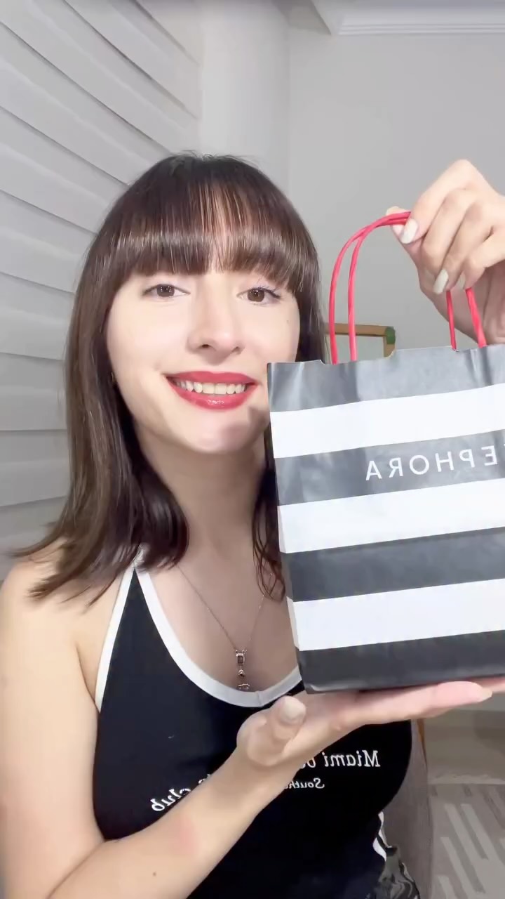 Instagram post by @senaachan for Rare Beauty. Caption reads: Sephora’dan aldıklarım 🥹❤️ ben çok beğendim ......