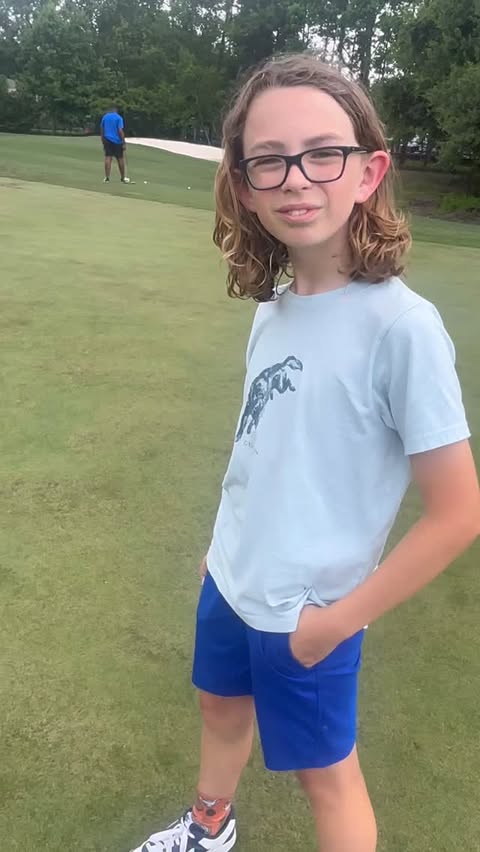 Instagram post by @thexanderwilson for VICE GOLF. Caption reads: [...] needs help with alignment! Start using....