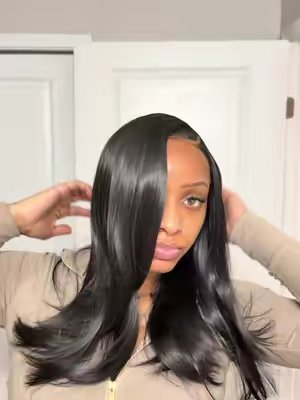 TikTok post by @robreaylleamere for UA Hair. Caption reads: Such an easy wear and go 😍 @UA HAIR #uahair....