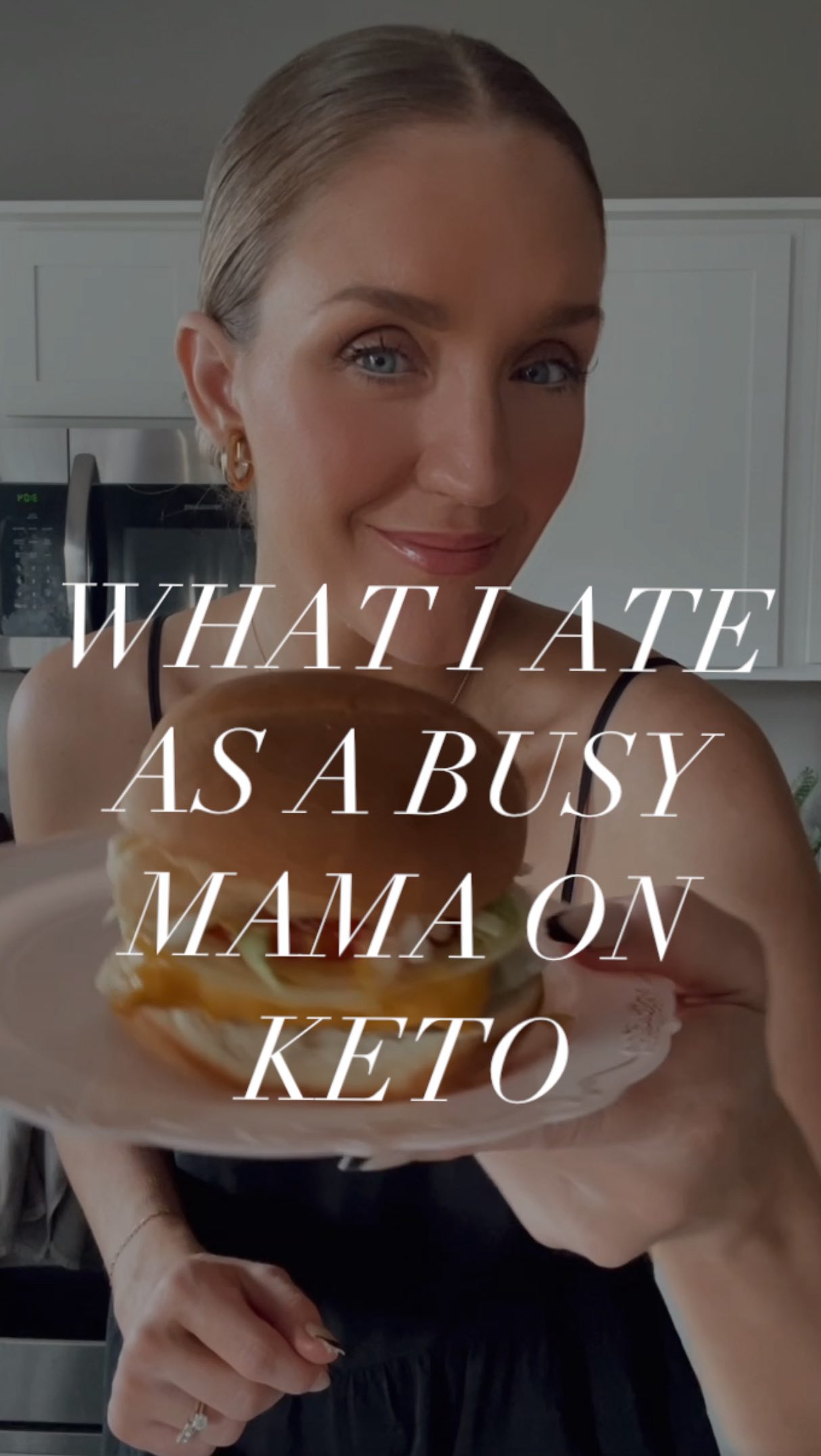 Instagram post by @conteketo for Magic Spoon. Caption reads: ✨WHAT I ATE ON KETO✨details below👇🏼

COFFEE-....