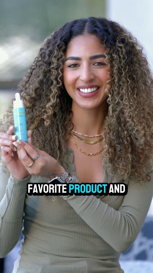 Instagram post by @heyitsmetaylormarie for Proactiv. Caption reads: Guys, I can’t believe it but I finally cleared my....