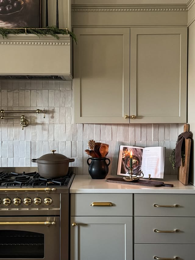 Instagram post by @theresachristinehome for Sherwin-Williams. Caption reads: [...] can’t skip:

Cabinet color: Jogging Path by....