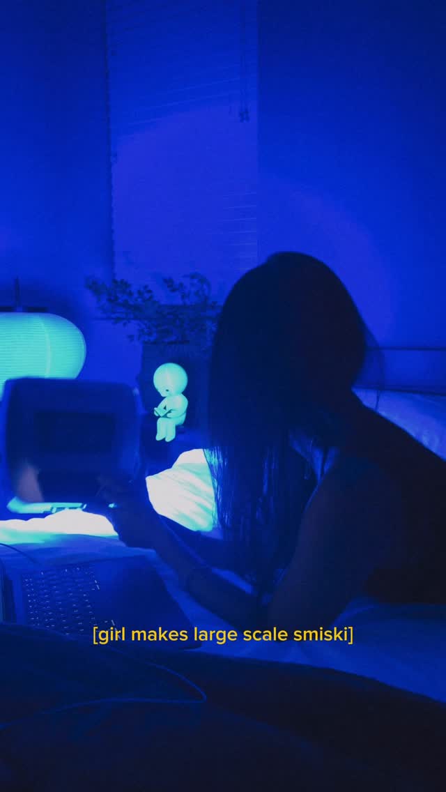 Instagram post by @nari.jpeg for Amolen. Caption reads: Glow in the dark 3D printed Smiski (free file!)....