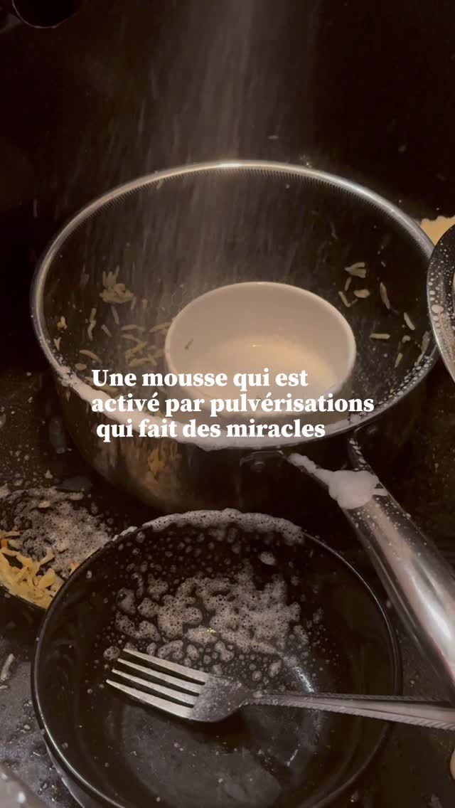 Instagram post by @liisacotee__ for Peersway. Caption reads: #ad Dawn Powerwash a révolutionné ma façon de....