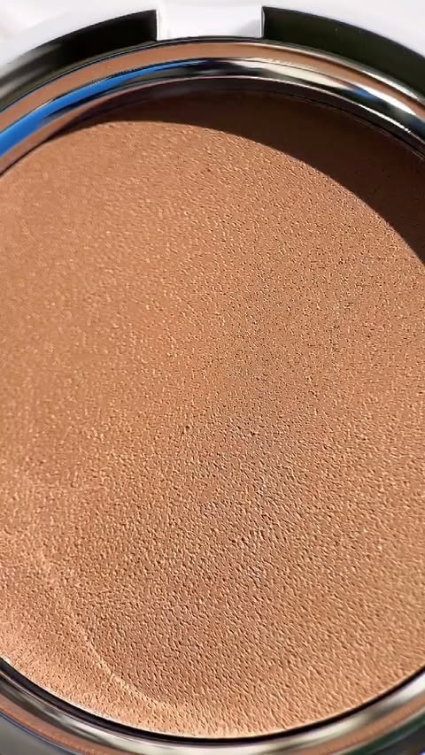 Instagram post by @pinaydora for MAKEUP BY MARIO. Caption reads: [...] bronzer for morena skin like me ft.....
