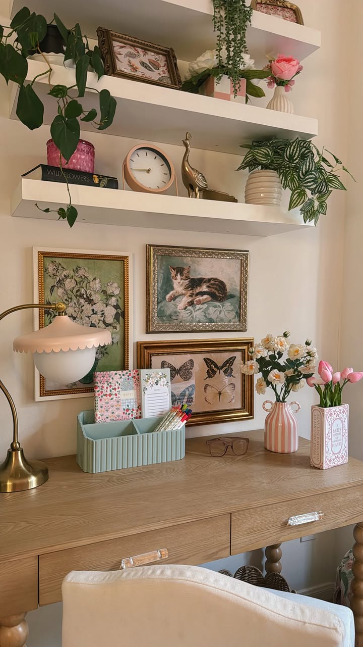 Instagram post by @astoldbymichelle for Homegoods. Caption reads: I’ve been spending so much time at my desk now....