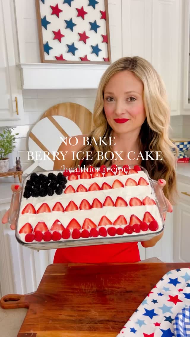 Instagram post by @lifebyleanna for Truvia. Caption reads: 🍓No-bake berry cheesecake… but make it lighter....