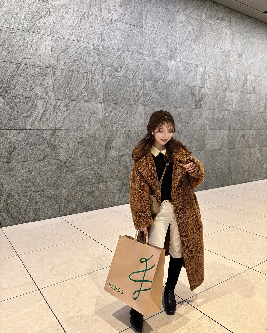 Instagram post by @naito_haruka for HARIO. Caption reads: ハンズ　毎日のくらし展に参加しました

ご提供いただいた商品どれも良くてQOL爆上がり🧠

col....