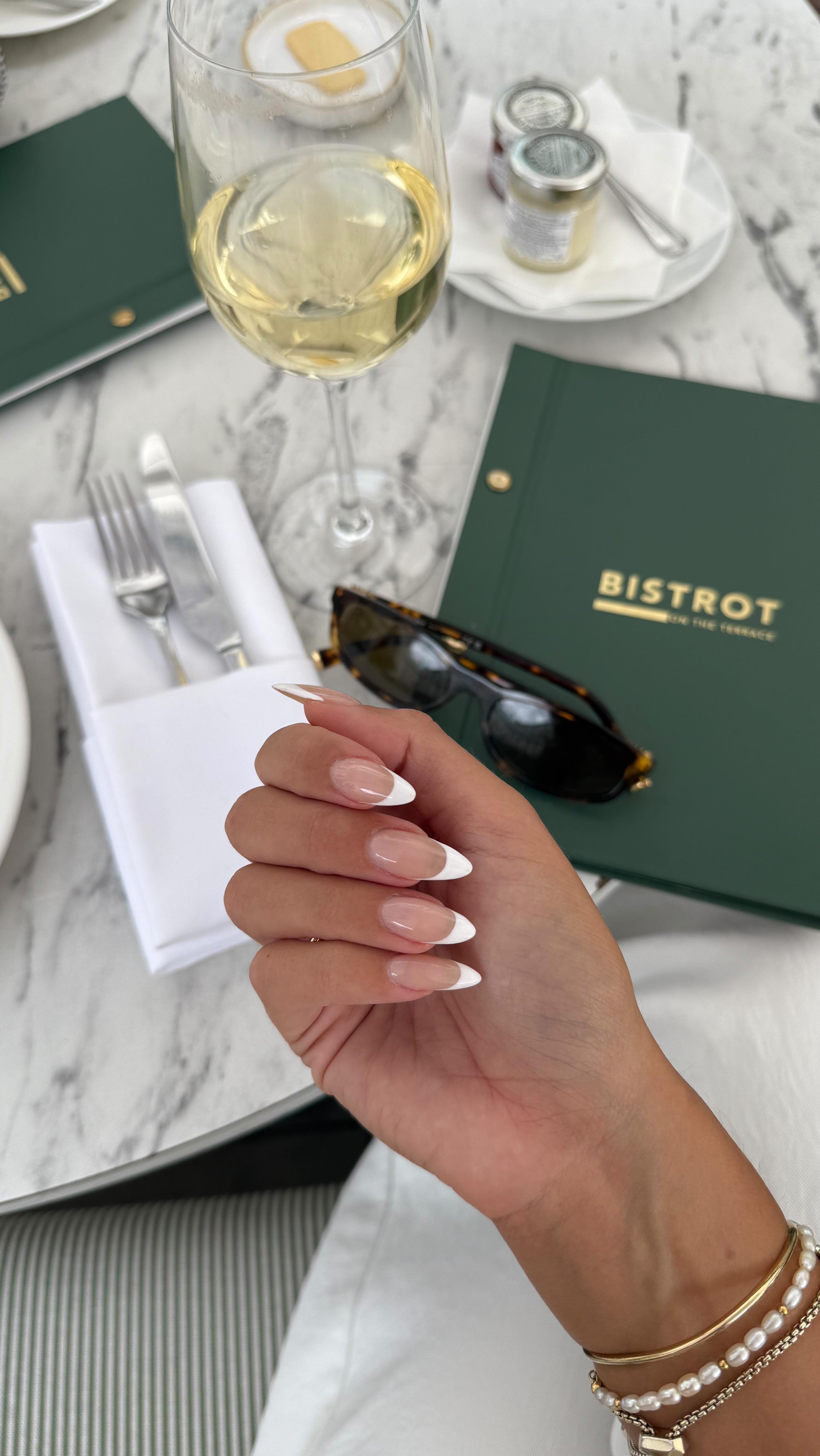 Instagram post by @katherine_bondd for MALFY Gin. Caption reads: It’s an Amalfi summer 🌼🤍 @malfygin 

Ad 18+....