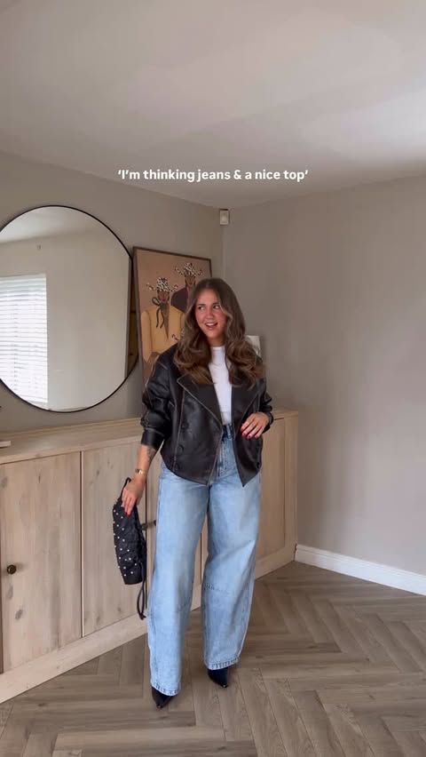 Instagram post by an influencer for River Island. Caption reads: [...] dusky pink jeans though!! @riverisland....