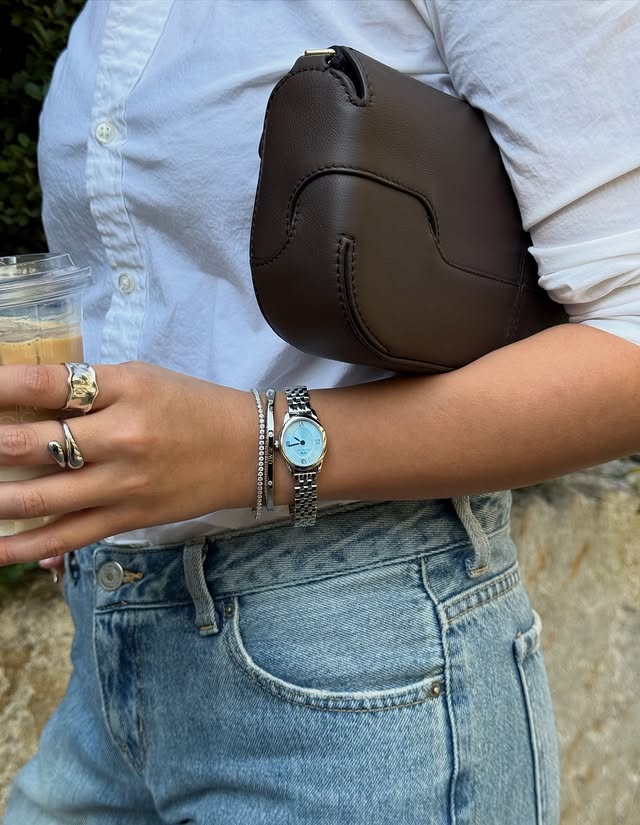 Instagram post by @kanakastella for Daniel Wellington. Caption reads: [...] vibes and New watch from @danielwellington....