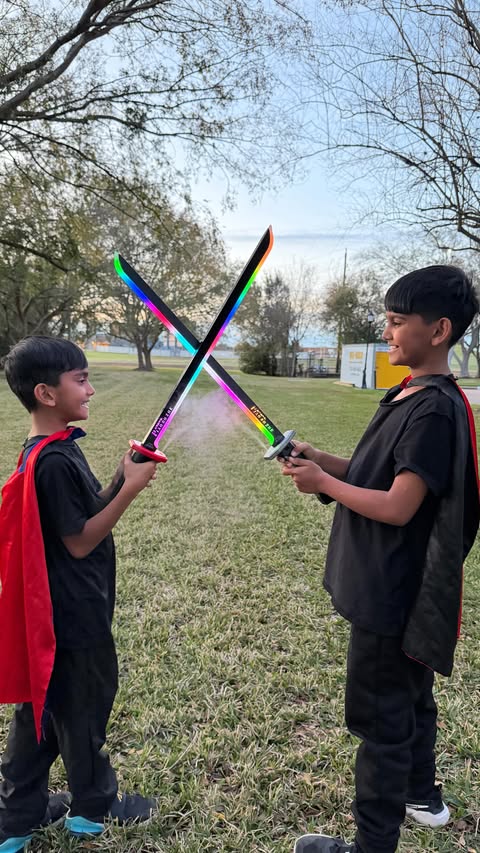 Instagram post by @journeywithrit for Temu. Caption reads: [...] come first served!
🔍Search code: kcb4293 on....