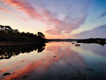 Instagram post by @lianamodonova for Tourism Ireland. Caption reads: [...] #TravelIreland #TourismIreland....