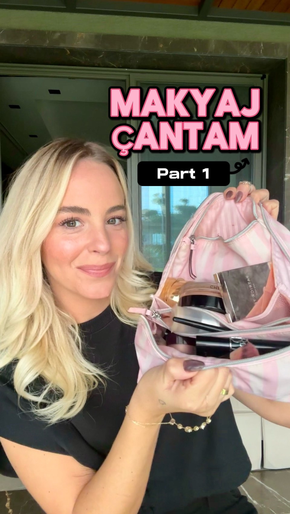 Instagram post by @tacmintumerfaki for Kosas. Caption reads: 🙋🏼‍♀️💁🏼‍♀️Makyaj çantam da neler var..?Part1....