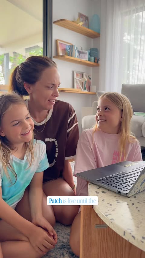Instagram post by @_laurabentley_ for Telstra. Caption reads: [...] time, but make it meaningful. 💻✨ With....