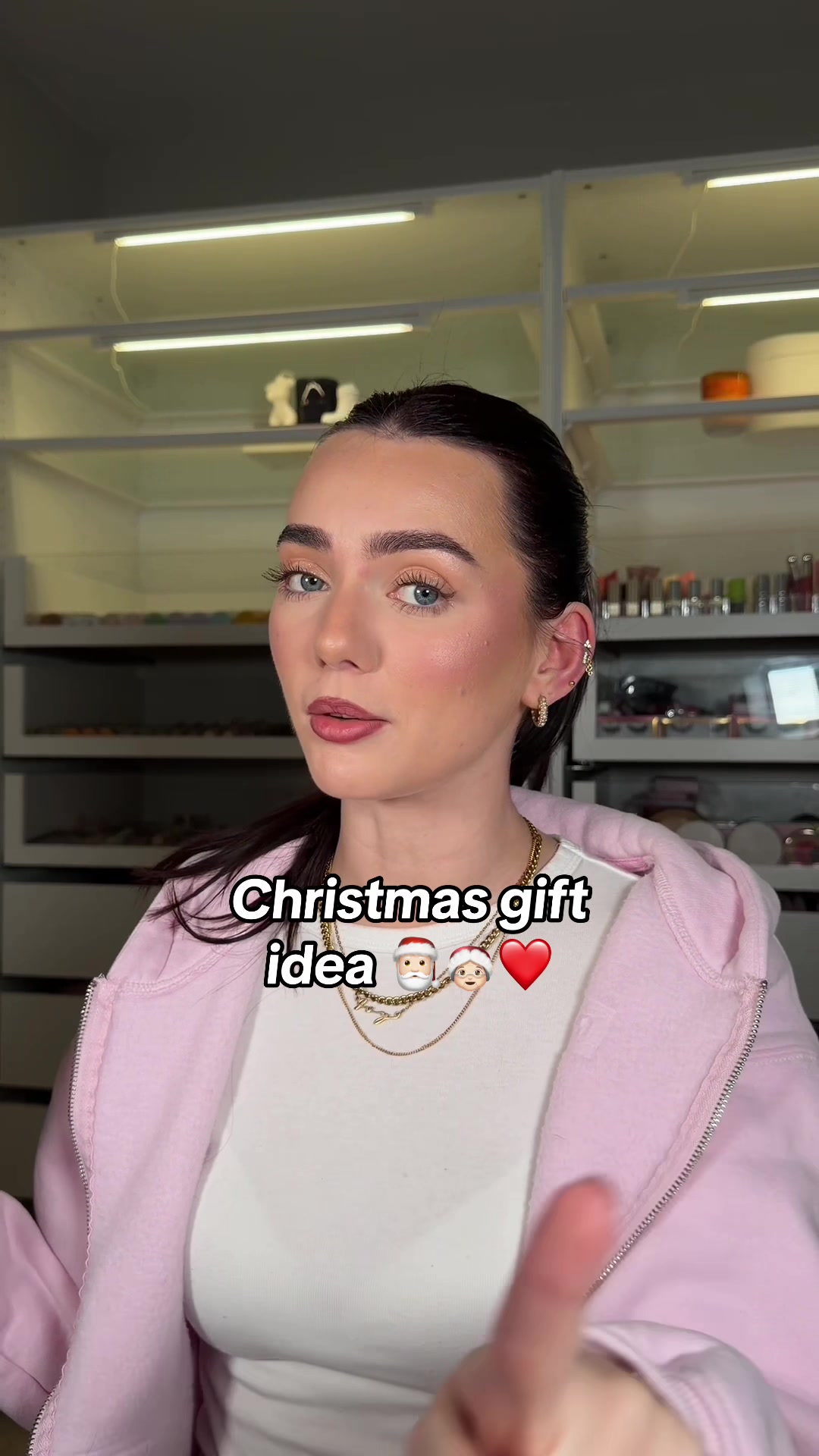 TikTok post by @rhiainhudson for Give Me Cosmetics. Caption reads: Christmas gift idea 🎅🏻🤶🏻❤️ @Give Me Cosmetics....