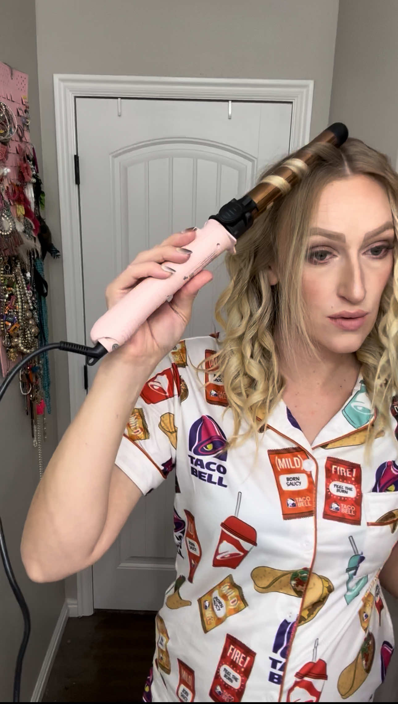 TikTok post by @muamalott for L'ange Hair. Caption reads: If you want theeee best curls that last you all....