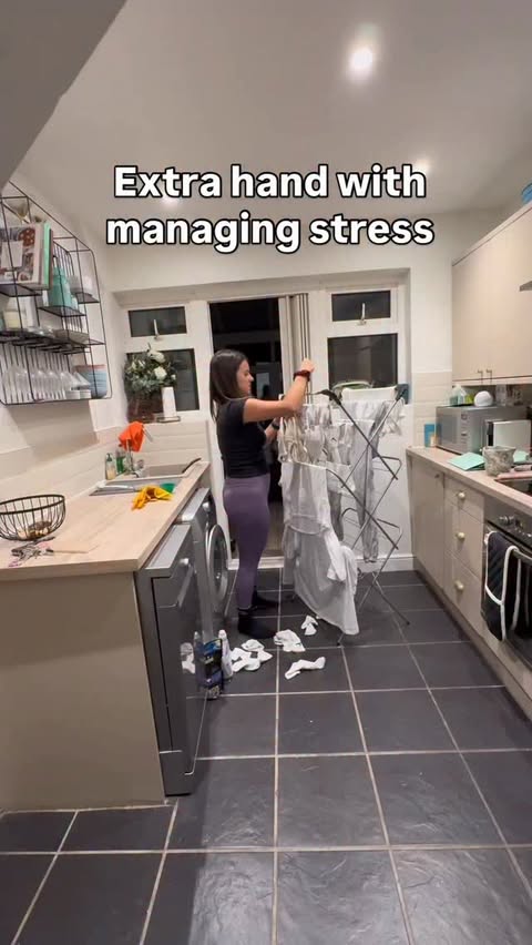 Instagram post by @lnappsylife for Pulsetto. Caption reads: Managing stress can be made a bit easier with the....