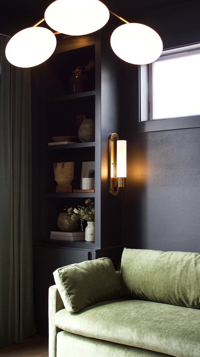 Instagram post by @mydiyjournal for Clare. Caption reads: [...] The paint color is Blackish by @clarepaint |....