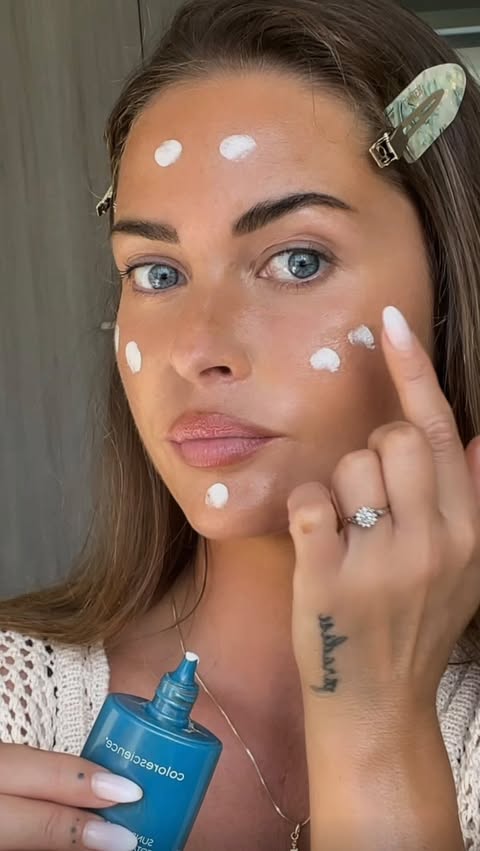 Instagram post by @murielle for Colorescience. Caption reads: [...] 1 SPF with tone adapting pigments:....