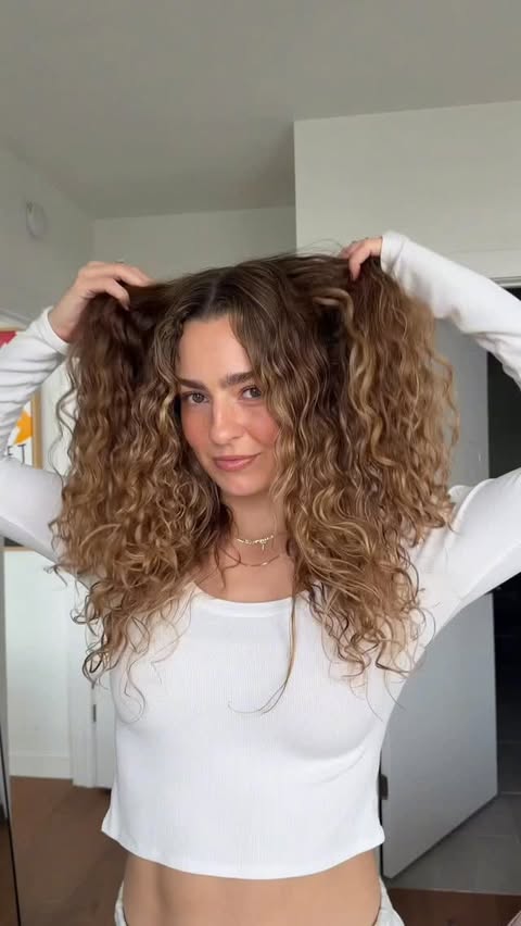 Instagram post by @taryn_lamb for Crown Affair. Caption reads: [...] — the Smoothing Air Dry Cream from....