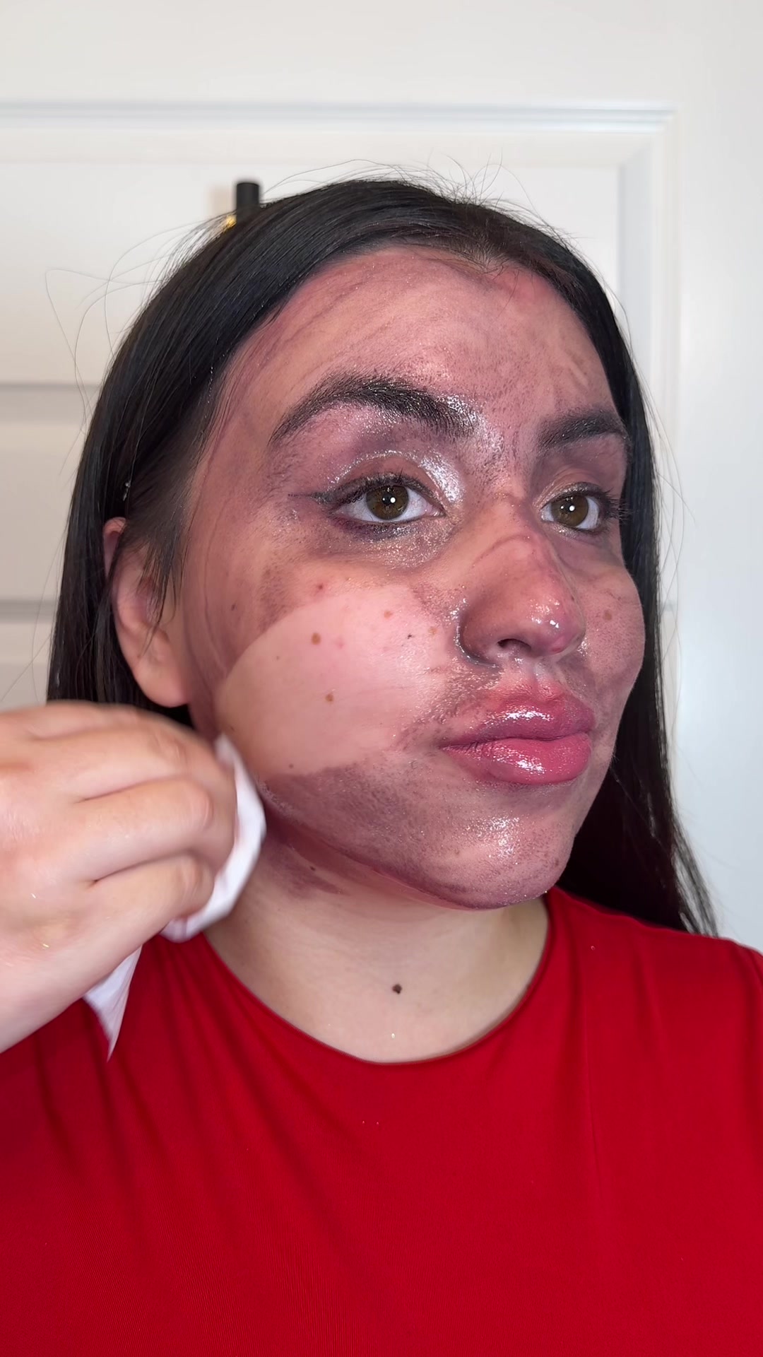 TikTok post by @.darig for DDG Beauty. Caption reads: [...] #makeupremover #cleansingbalm @ddg Beauty.