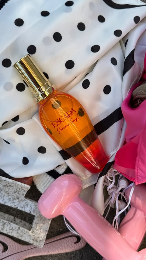 Instagram post by @alena.hnt for Escada Fragrances. Caption reads: [...] I got my favorite fragrance by....
