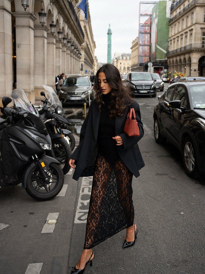 Instagram post by @taina.csg for The Frankie Shop. Caption reads: Are you ready pour les looks d’automne et mon....