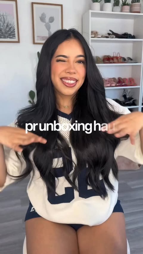 Instagram post by @x_lesleey for Maybelline New York. Caption reads: pr unboxing haul ✨ @larocheposayusa @maybelline....